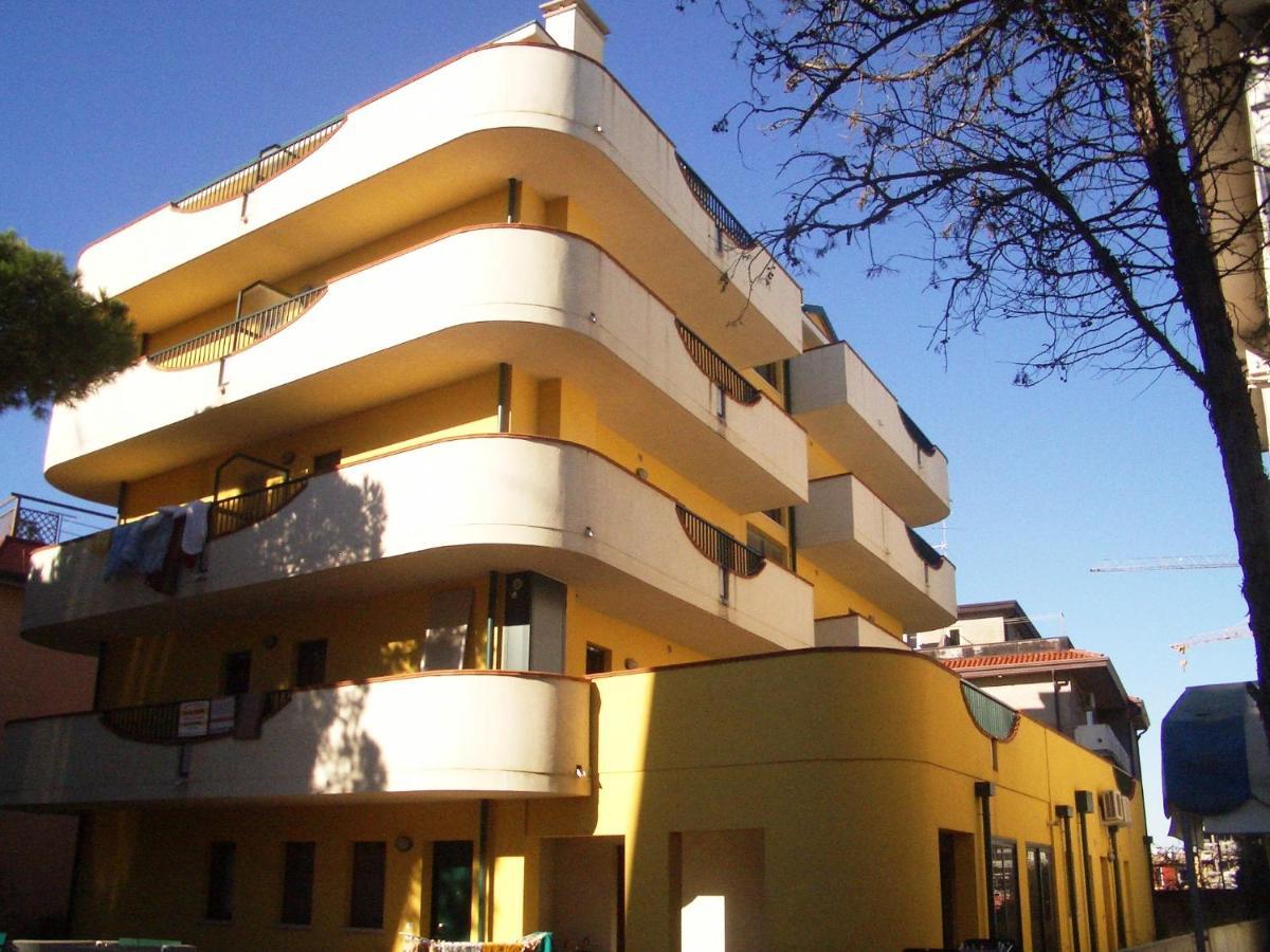 Residence Mediterraneo - Agenzia Cocal Caorle Kültér fotó