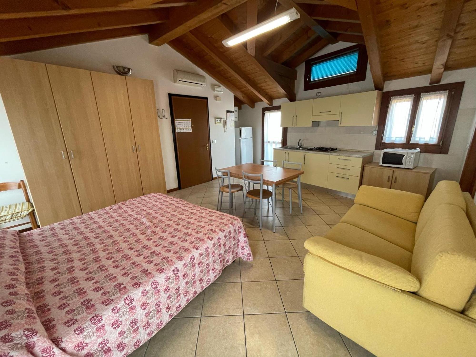 Residence Mediterraneo - Agenzia Cocal Caorle Kültér fotó