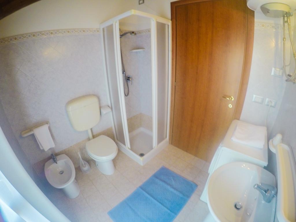 Residence Mediterraneo - Agenzia Cocal Caorle Szoba fotó